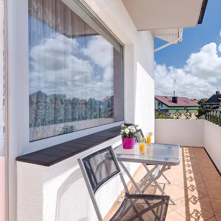 Δωμάτια σε οικογενειακή κατοικία Ambrozja *