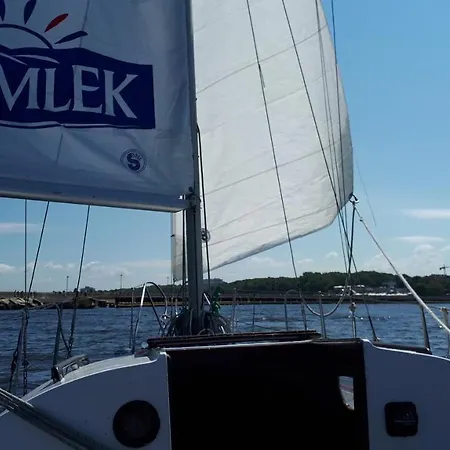 Ambrozja Δωμάτια σε οικογενειακή κατοικία *