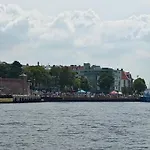 Ambrozja Проживание в семье *